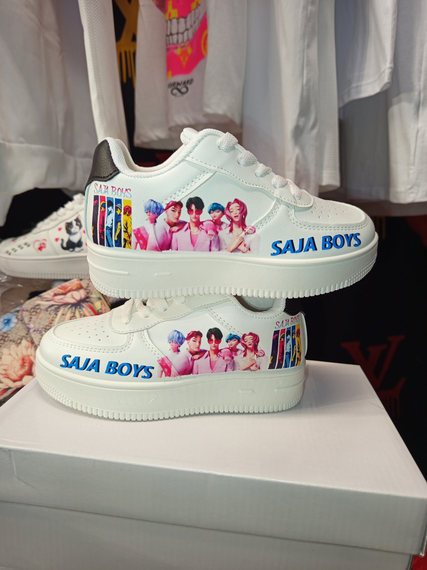Sneakers personalizzate -Saja