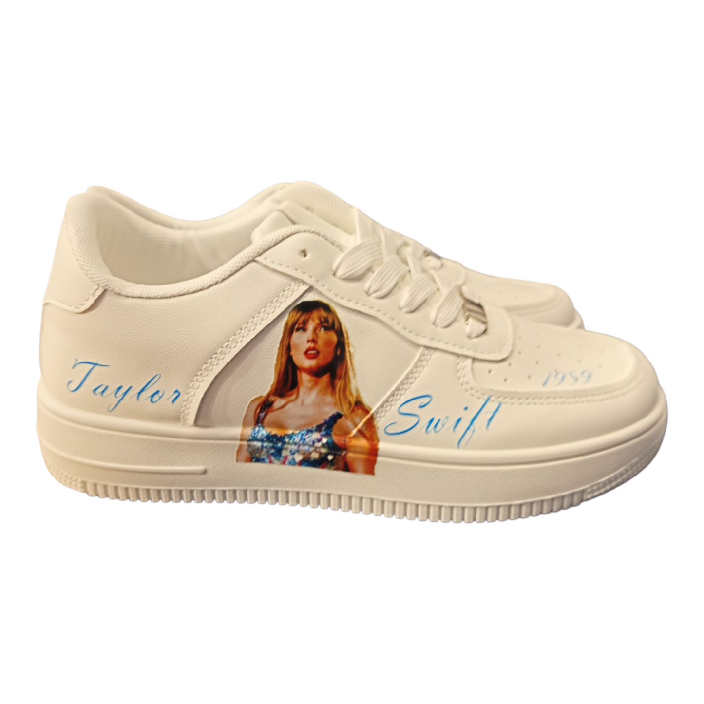 TAYLOR CUSTOM SNEAKERS